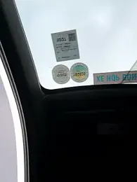 NHMDuc webcam model stream image