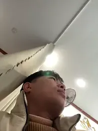 NHMDuc webcam model stream image