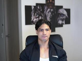 Liu Kent webcam model stream image