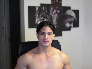 Liu Kent webcam model stream image