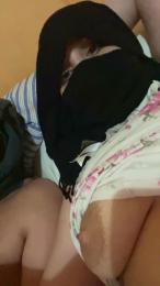 MoglieEmarito webcam model stream image