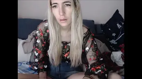 BarbieBlondieGirl webcam model stream image