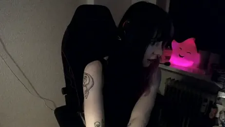 CutieTracer webcam model stream image