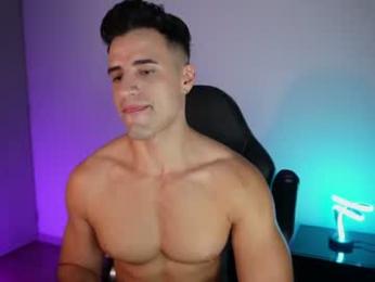 krops_ webcam chaturbate model stream image