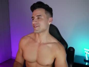 krops_ webcam model stream image