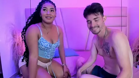 Luna_and_Axell webcam model stream image