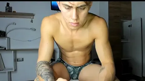 manucute_23_ webcam model stream image