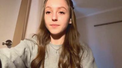 ElaneMolinini webcam model stream image