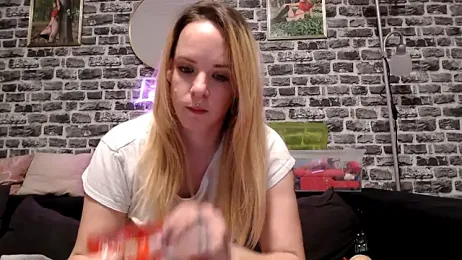 SexyMilf_38 webcam model stream image