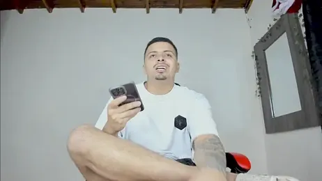 mathew_021 webcam stripchat model stream image