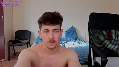 luca_syn webcam model stream image