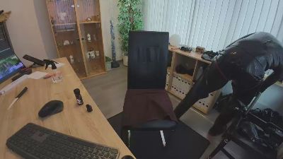 sau_rubber webcam model stream image