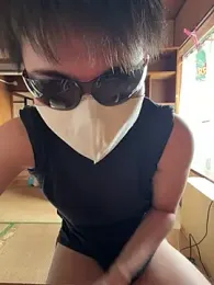 yoyoi_yoi webcam model stream image