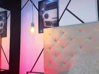 andrew-brownn webcam model stream image