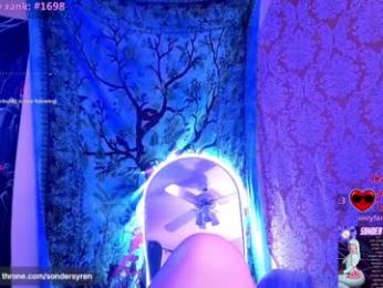 tricky_nymph webcam model stream image