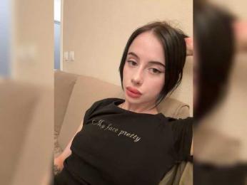 kittygirle webcam bongacams model stream image