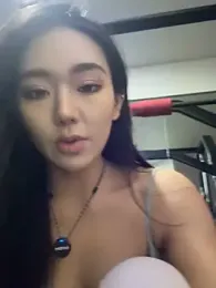 jiajia_L webcam model stream image