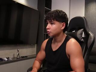 Kevin Bray webcam model stream image