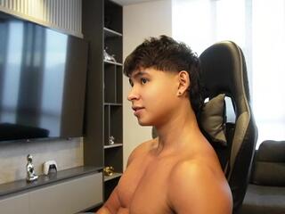 Kevin Bray webcam model stream image