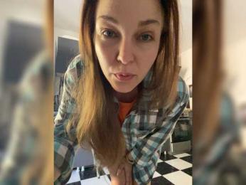 Alisasqrl webcam bongacams model stream image
