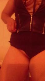 Diosaniky webcam model stream image