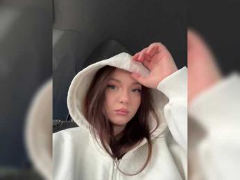 OlivkaVif webcam model stream image