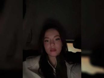 OlivkaVif webcam model stream image