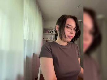 Li-Love webcam model stream image