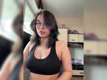 Li-Love webcam model stream image