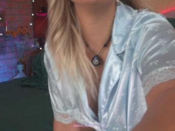 AsheraCat webcam model stream image