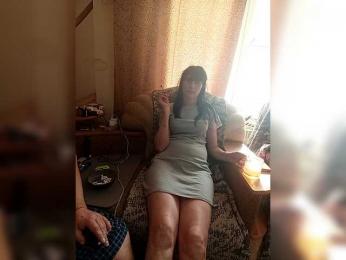 family2020 webcam model stream image