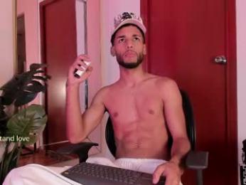 thiagoferreti_ webcam model stream image