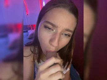 Soonni webcam model stream image