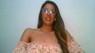 JuanaBrunette7 webcam model stream image