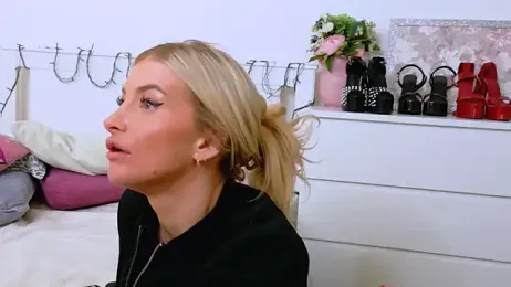 Lia_Benini webcam model stream image