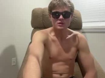 chill_fit_guy webcam model stream image