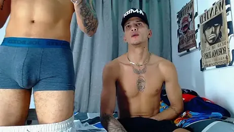 Friendsofeverything_ webcam model stream image
