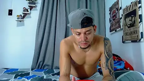 Friendsofeverything_ webcam model stream image