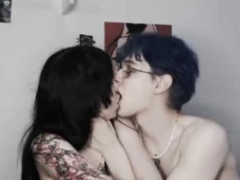 hor1kita webcam model stream image