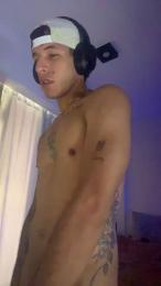 magnoricci webcam model stream image