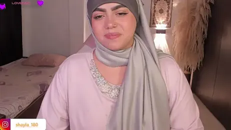 shayla_18 webcam stripchat model stream image