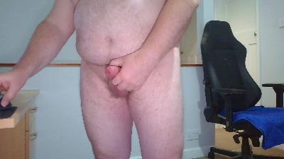 huggie_bear webcam model stream image