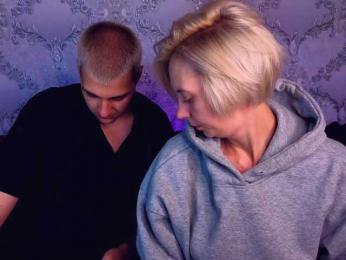 blondeiceann webcam model stream image