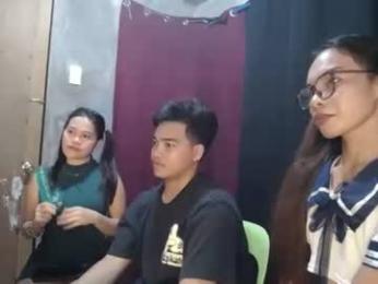 ur_rald webcam model stream image