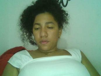 Bellacrespa webcam model stream image