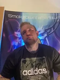 Smokebluntafterblunt webcam model stream image