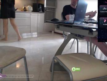 lovers-xxx webcam bongacams model stream image