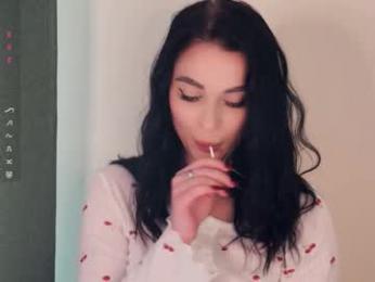 suziegoglia webcam chaturbate model stream image