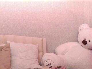 Naomi Bea webcam model stream image