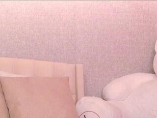 Naomi Bea webcam model stream image